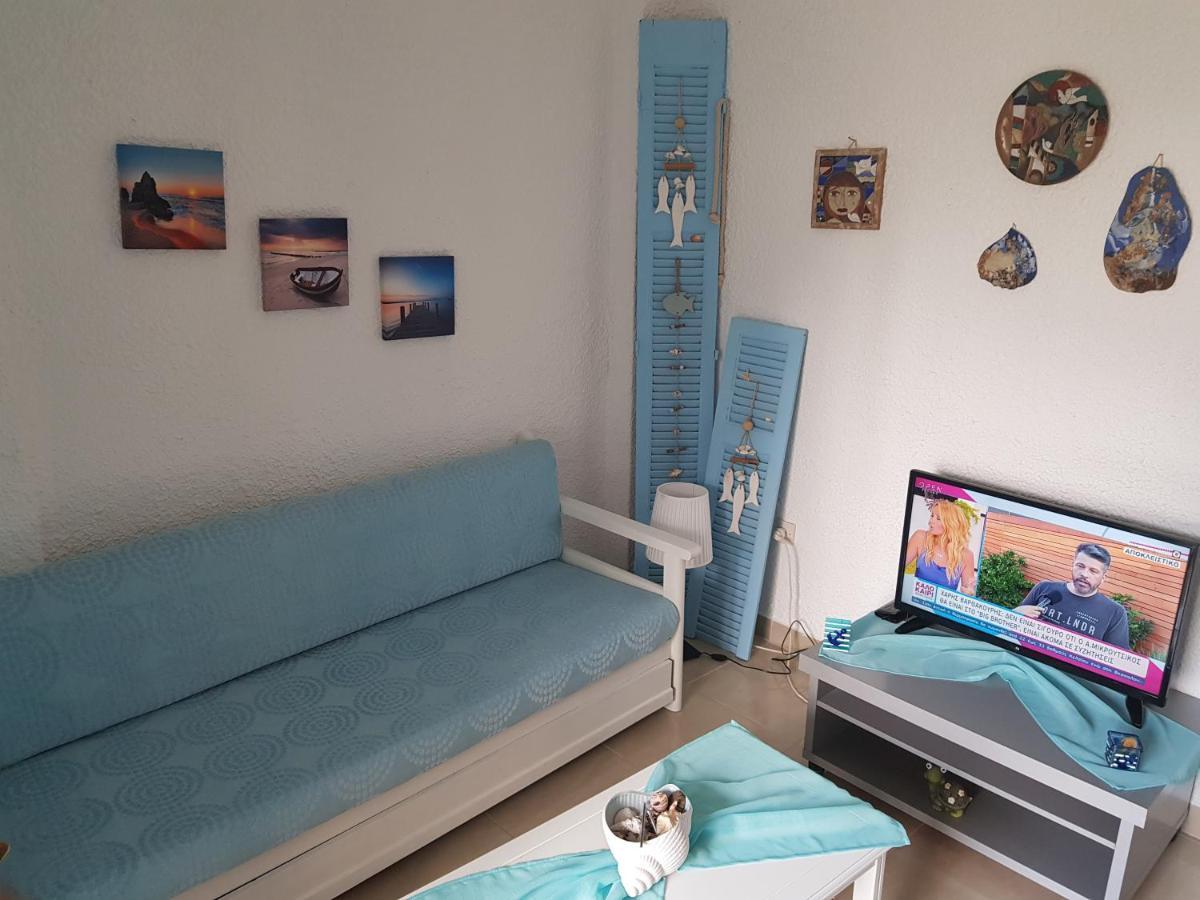 Апартаменты Holidey House In Skala Fourkas 150M From The Sea Экстерьер фото